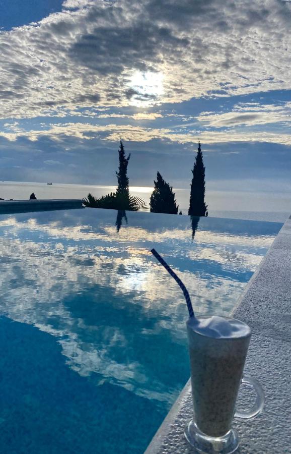 Villa Lovran - 150M To The Beach - Infinity Pool - Incredible Sea View - Fitness Room Extérieur photo